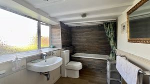 Photo 21- click for photo gallery